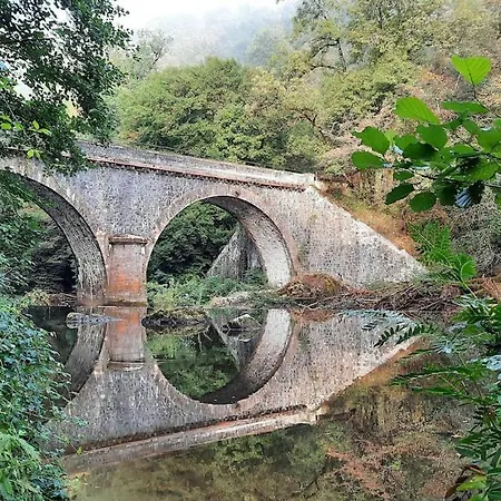 Feriehus Authentique Maison De Dordogne La Maison De Maitre Saint-Mesmin (Dordogne)